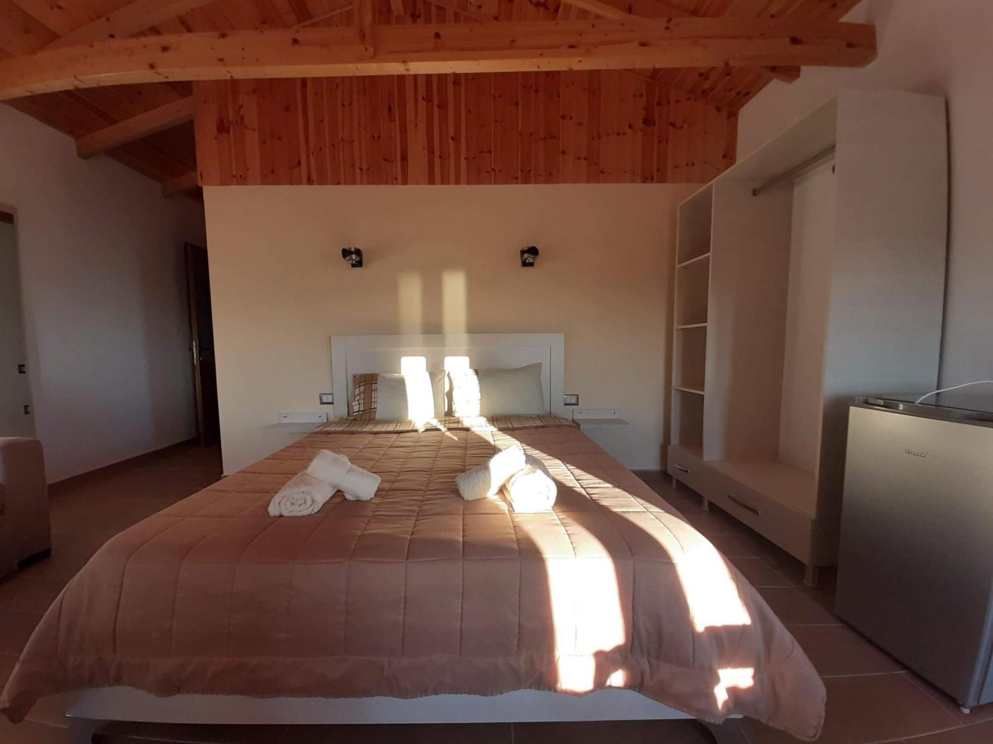 Guest House Luiza Borsh Δωμάτιο φωτογραφία